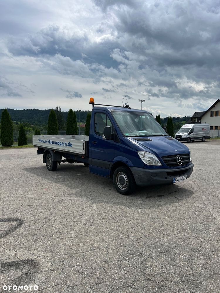 Mercedes-Benz Sprinter - 10