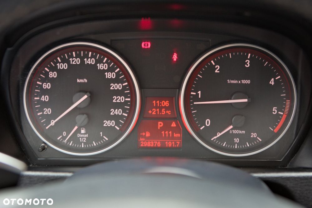 BMW X1 xDrive23d - 28