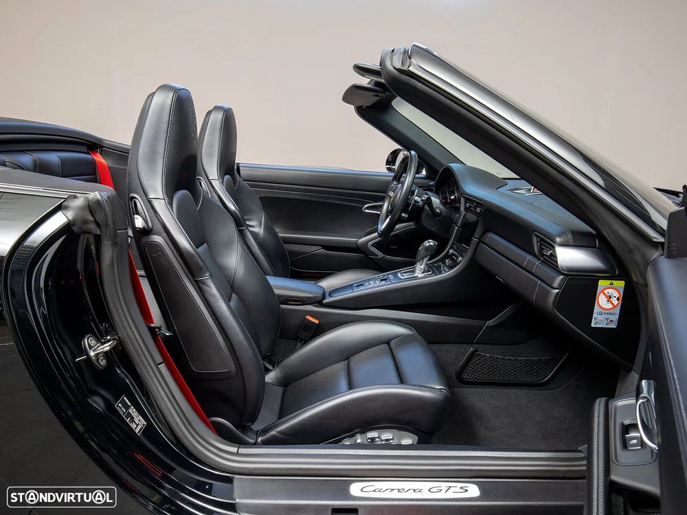 Porsche 911 (991) Carrera GTS PDK - 13