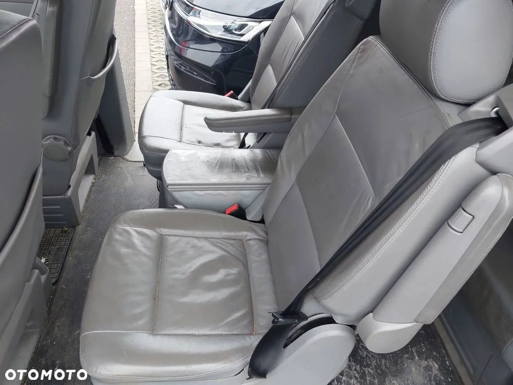 Volkswagen Multivan TDI L1 Highline - 11