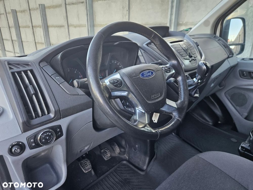 Ford TRANSIT - 9