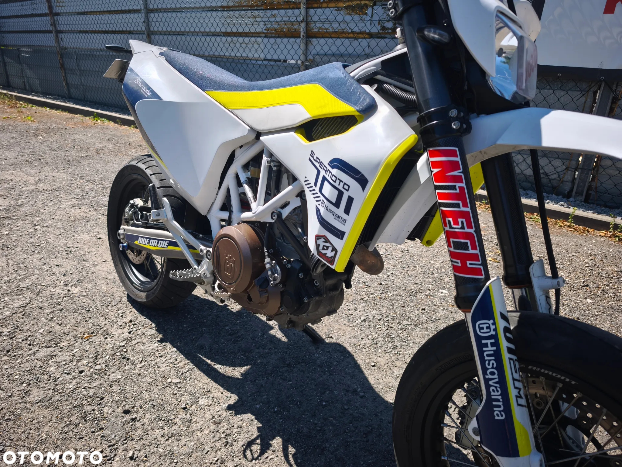 Husqvarna 701 - 10