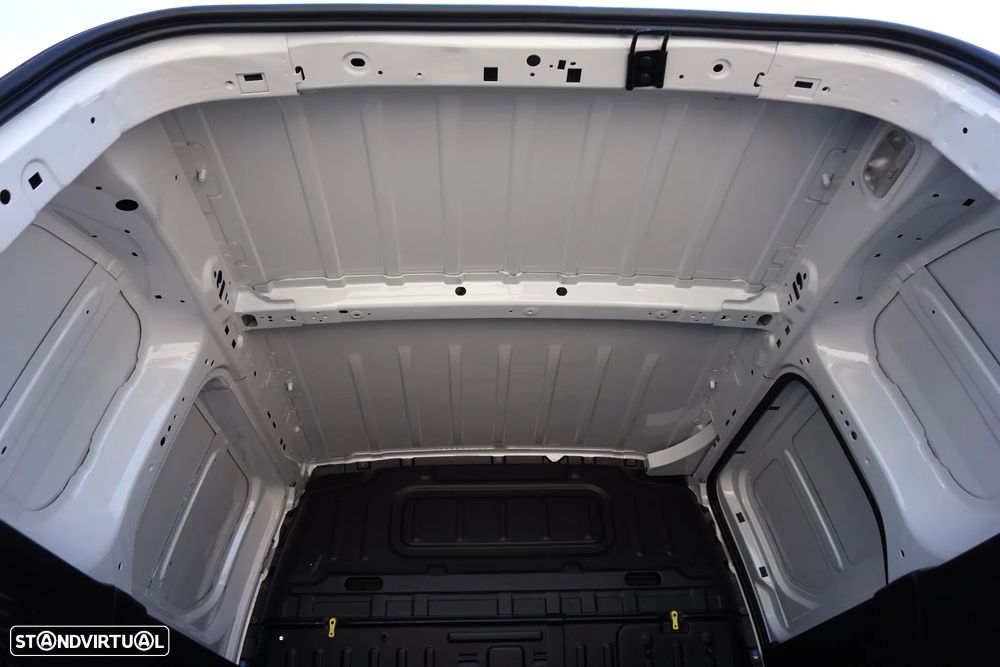 Toyota Proace City 1.5D 102 3 lug. Comfort IVA dedutível - 22