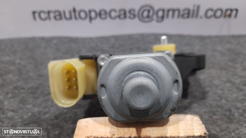 MOTOR SISTEMA ELEVADOR VIDROS FRENTE FRONTAL ESQUERDO 0130822380 2757043 MINI COOPER ONE R56 - 4