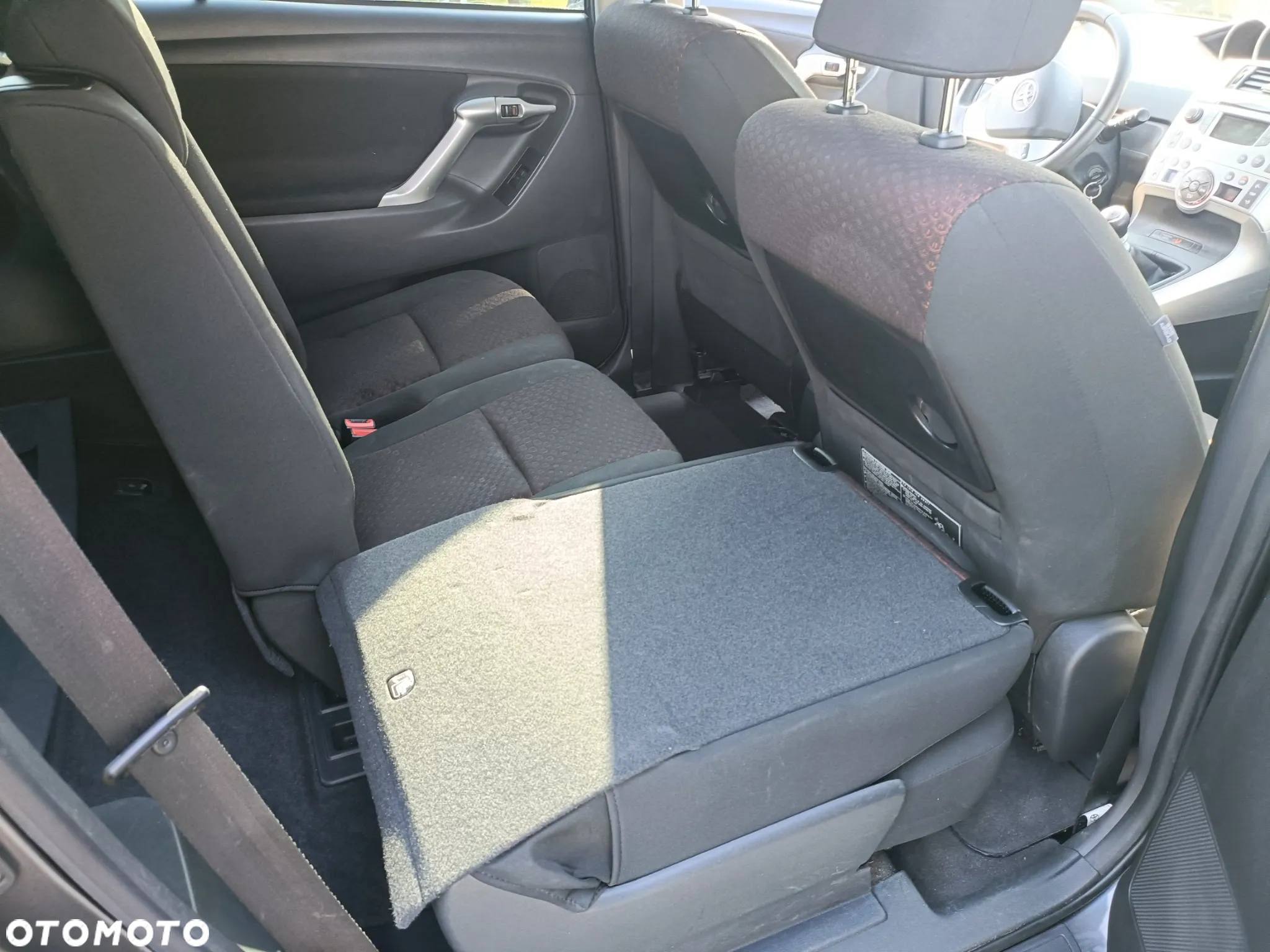 Toyota Verso 2.0 D-4D Premium - 17