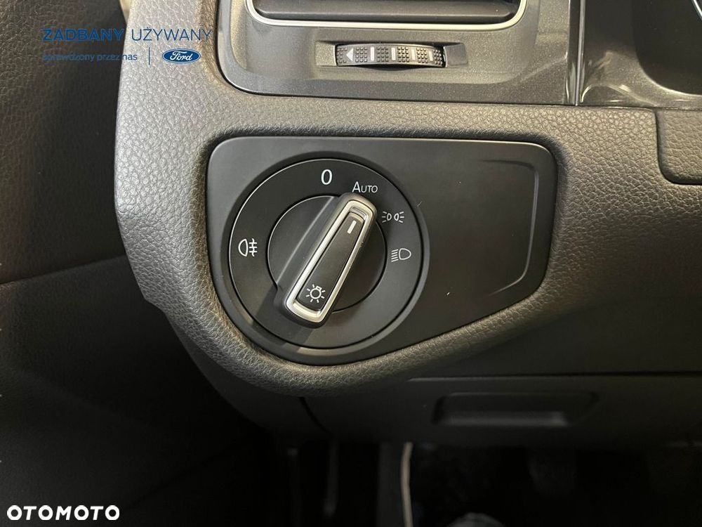 Volkswagen Golf VII 1.6 TDI BMT Comfortline - 15