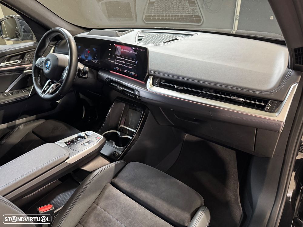 BMW X1 xDrive25e Pack Desportivo M Pro - 39