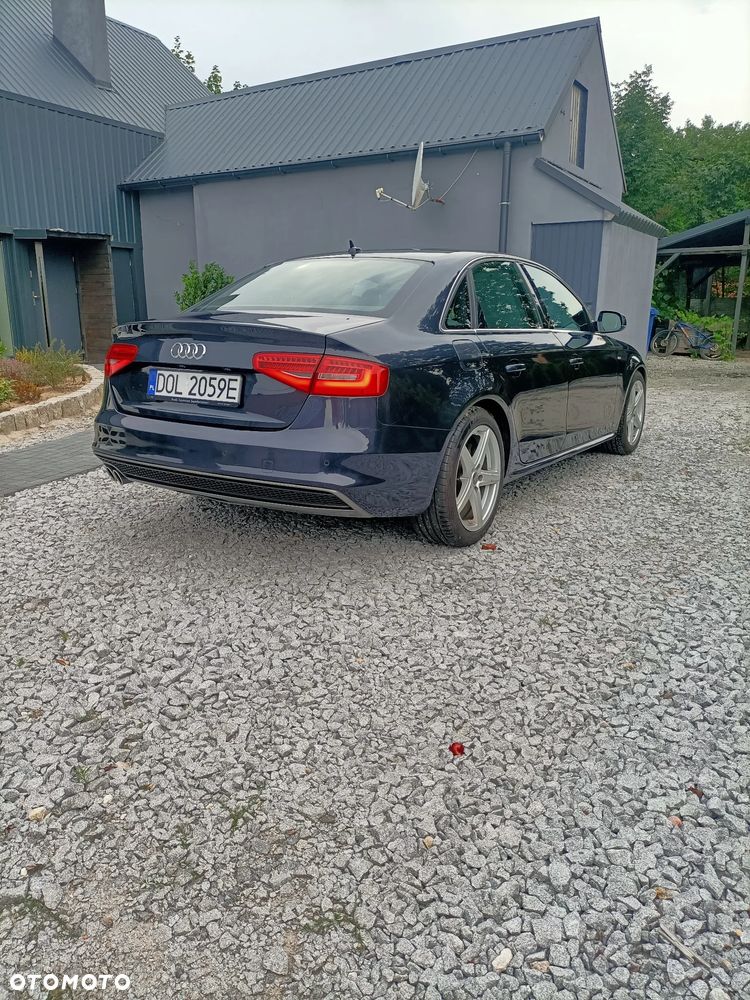 Audi A4 Limousine - 25