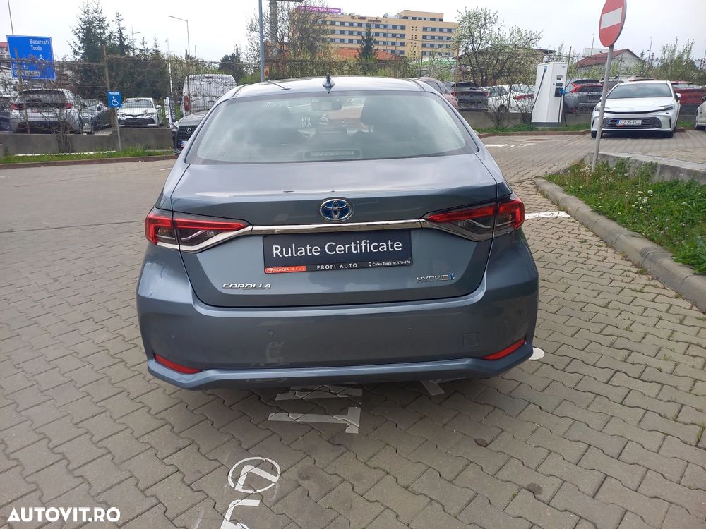 Toyota Corolla 1.8 HSD Business - 5