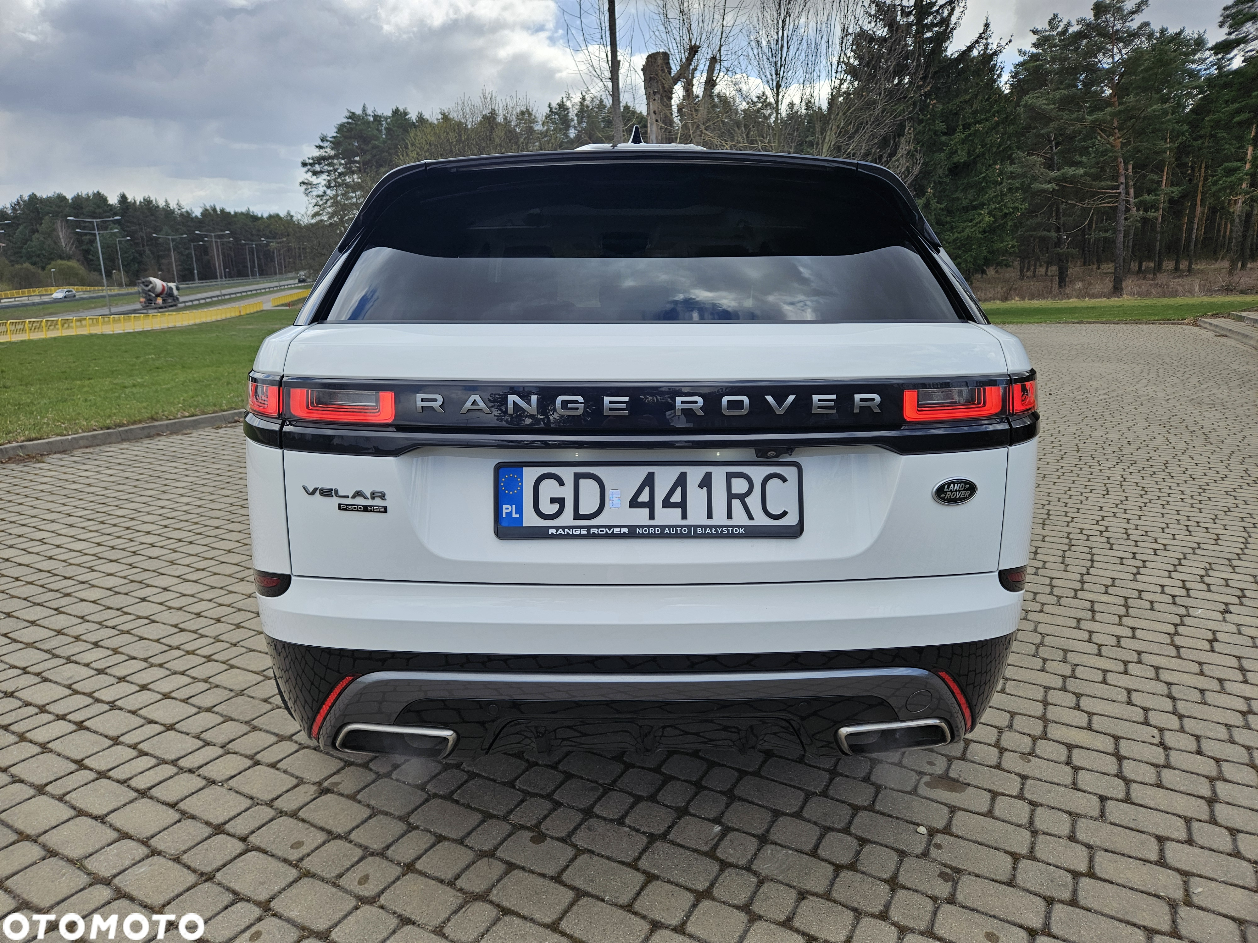 Land Rover Range Rover Velar 2.0 Si4 GPF R-Dynamic HSE - 4