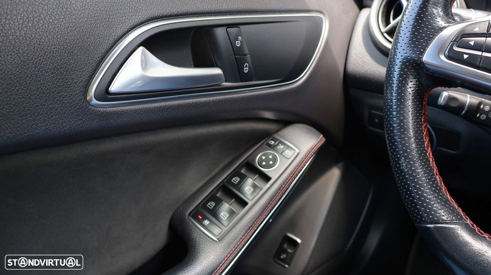 Mercedes-Benz GLA 220 - 17