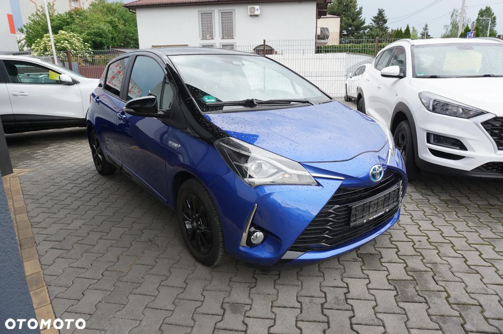 Toyota Yaris 1.5 VVT-i Y20 Team Deutschland - 1