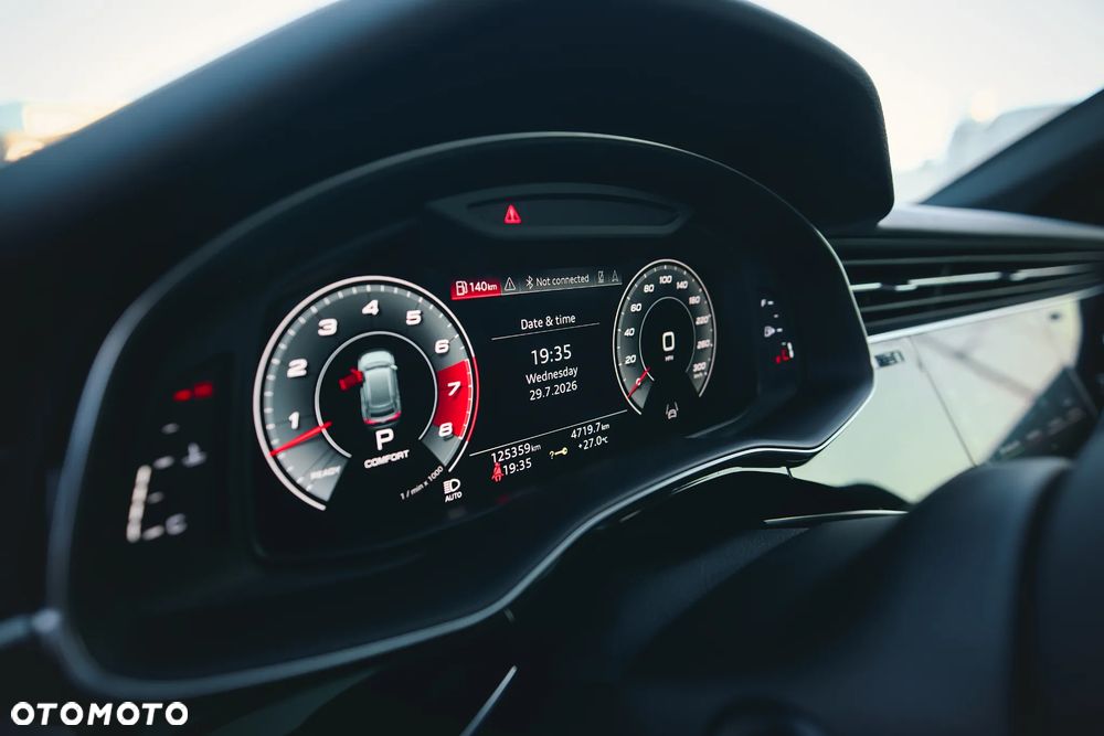 Audi Q8 SUV TFSI quattro 250 kW tiptronic S line business - 14