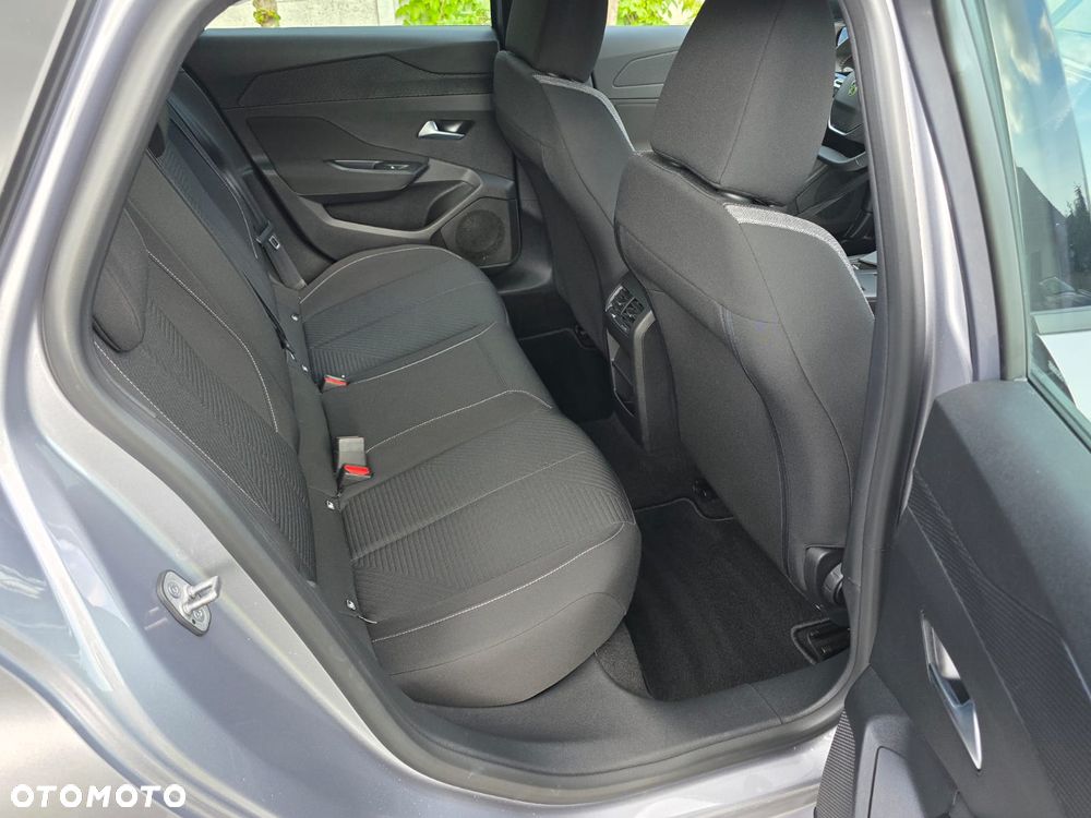 Peugeot 308 - 23
