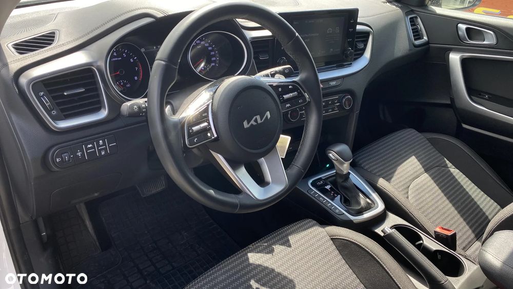 Kia XCeed 1.5 T-GDI M DCT - 10