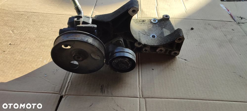 POMPA WSPOMAGANIA TACUMA REZZO 1.6 1.8 - 3