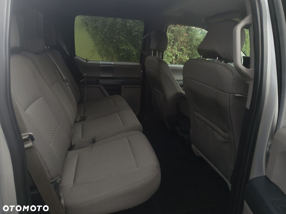 Ford F150 - 4