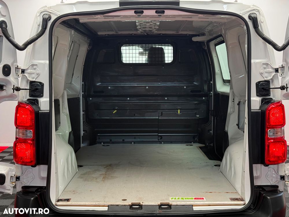 Opel Vivaro - 32