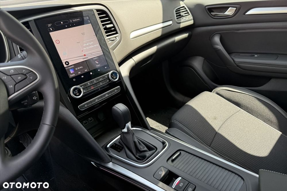 Renault Megane 1.3 TCe Techno EDC - 8