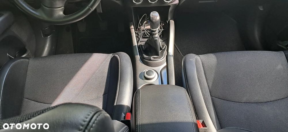 Mitsubishi Outlander 2.2 DI-D 4WD Invite - 36