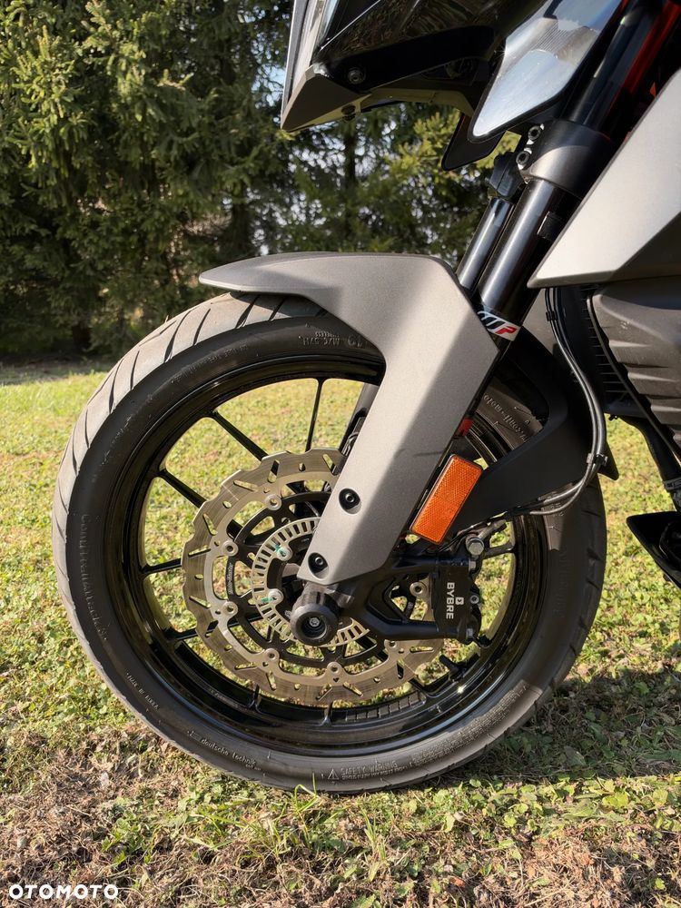 KTM Adventure 390 - 32