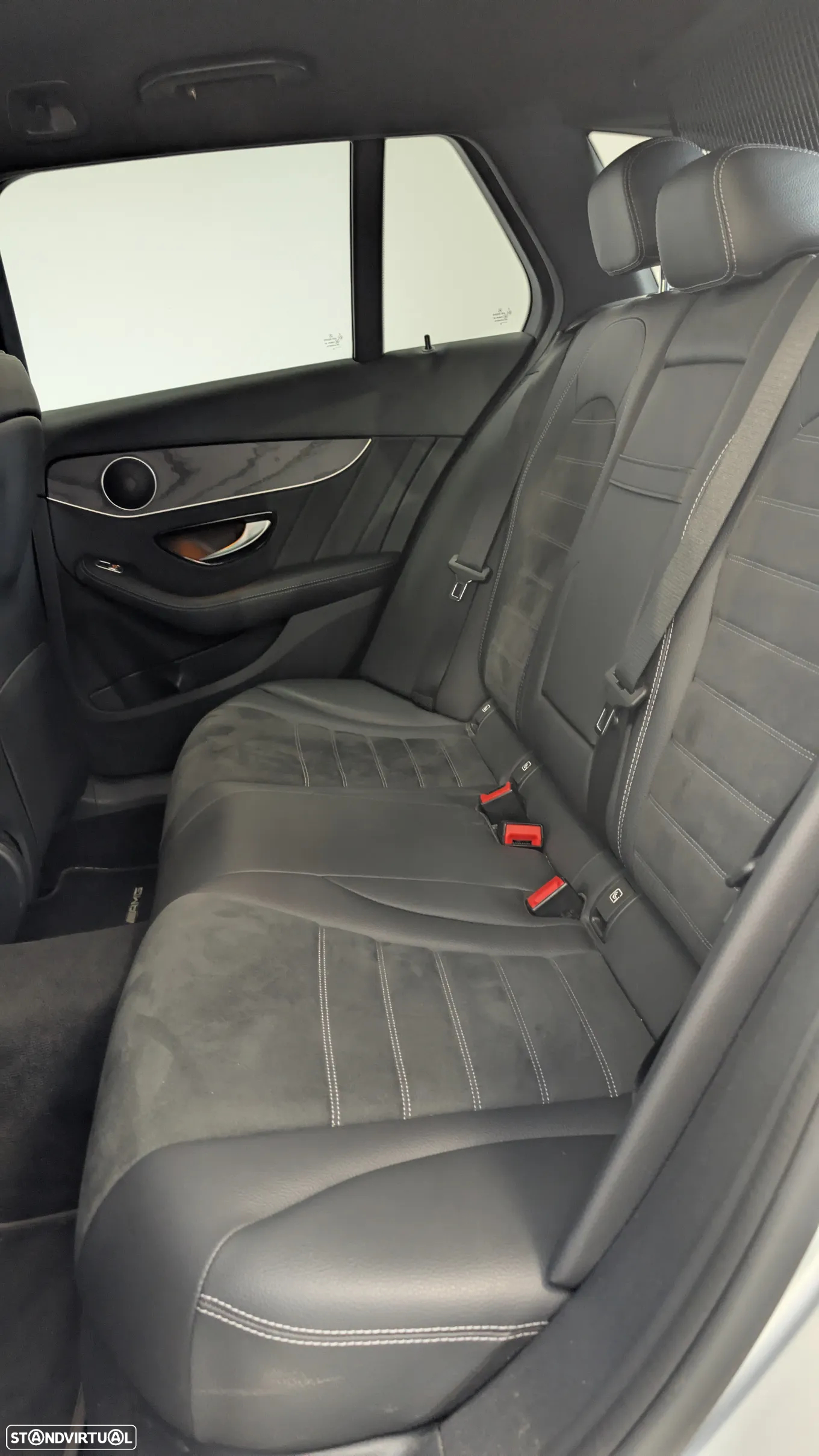 Mercedes-Benz C 300 de AMG Line - 16