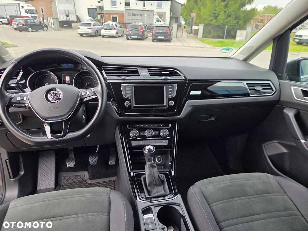 Volkswagen Touran 1.4 TSI (BlueMotion Technology) Highline - 6