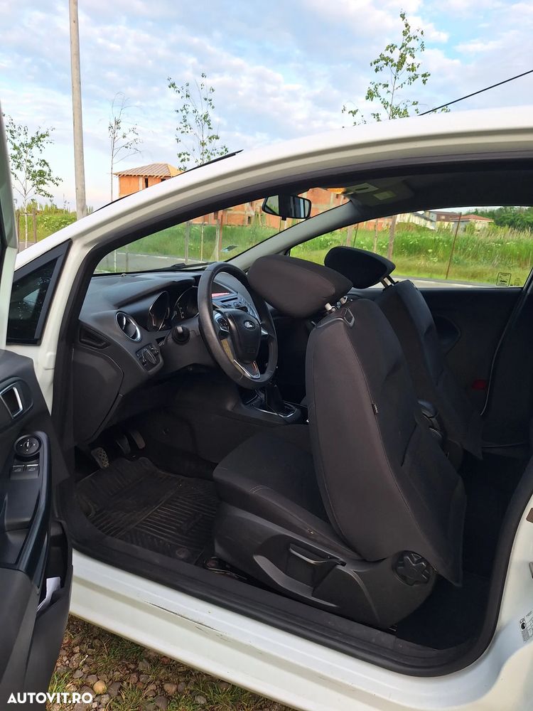 Ford Fiesta - 7