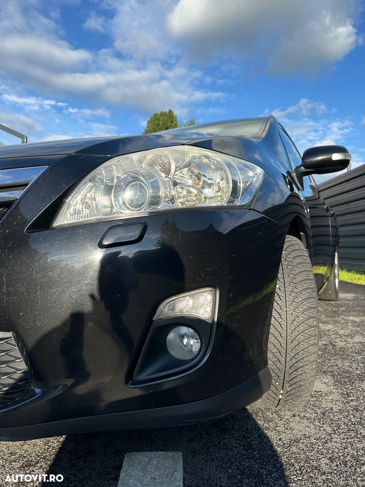 Toyota Auris - 16