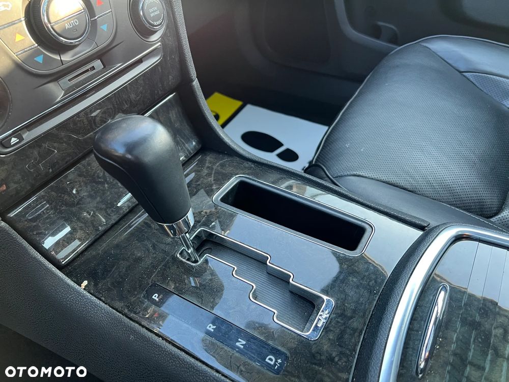 Lancia Thema 3.0 V6 CRD 24V Automatik Executive - 19