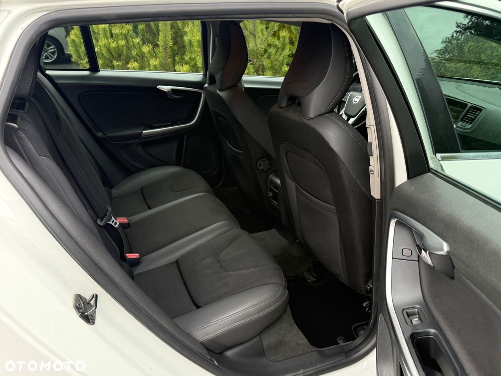 Volvo V60 - 9
