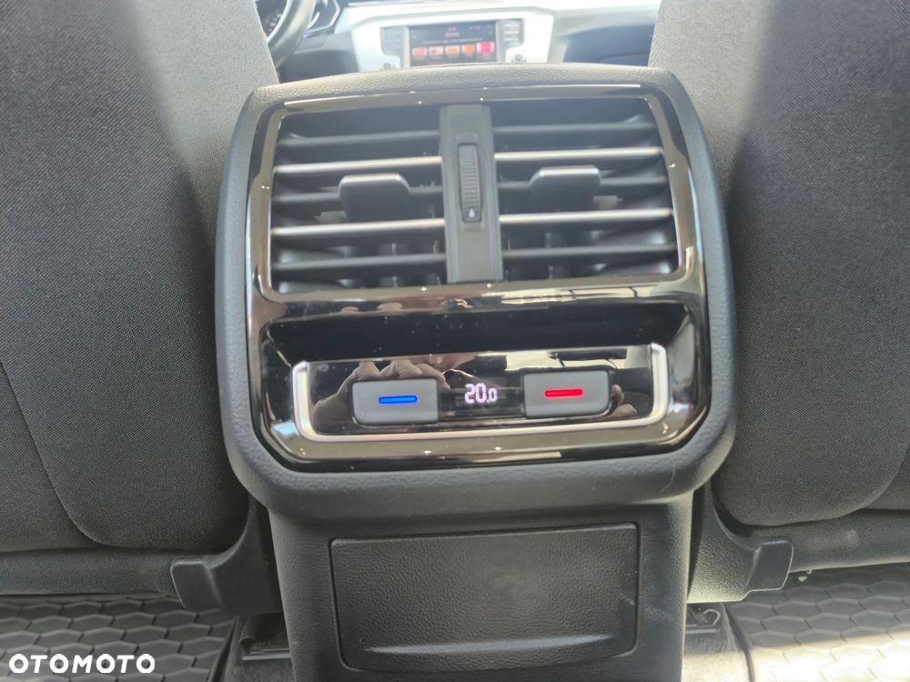 Volkswagen Passat 1.8 TSI BMT Comfortline - 16