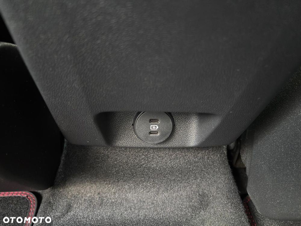 Ford Focus - 37
