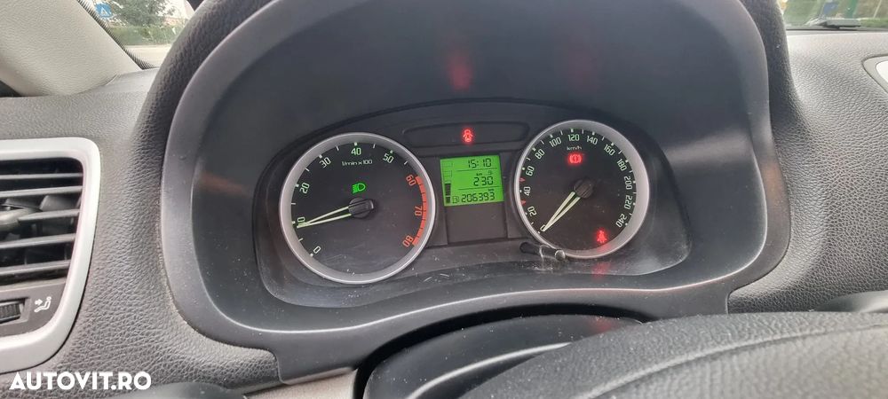 Skoda Fabia 1.2 HTP - 9