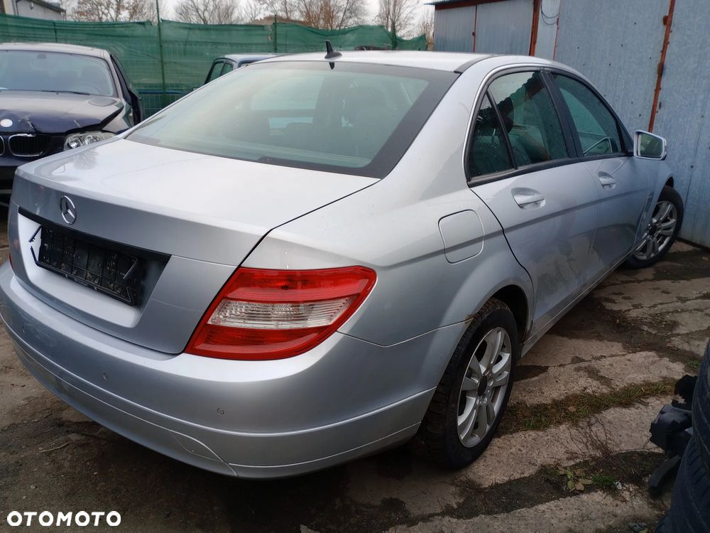 Drzwi przód/tył lewe/prawe Mercedes C klasa - 29