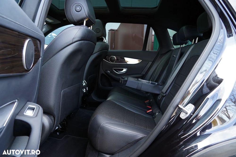 Mercedes-Benz GLC 220 d 4Matic 9G-TRONIC AMG Line - 9