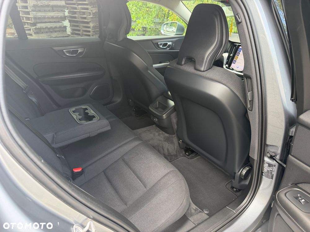 Volvo V60 - 10