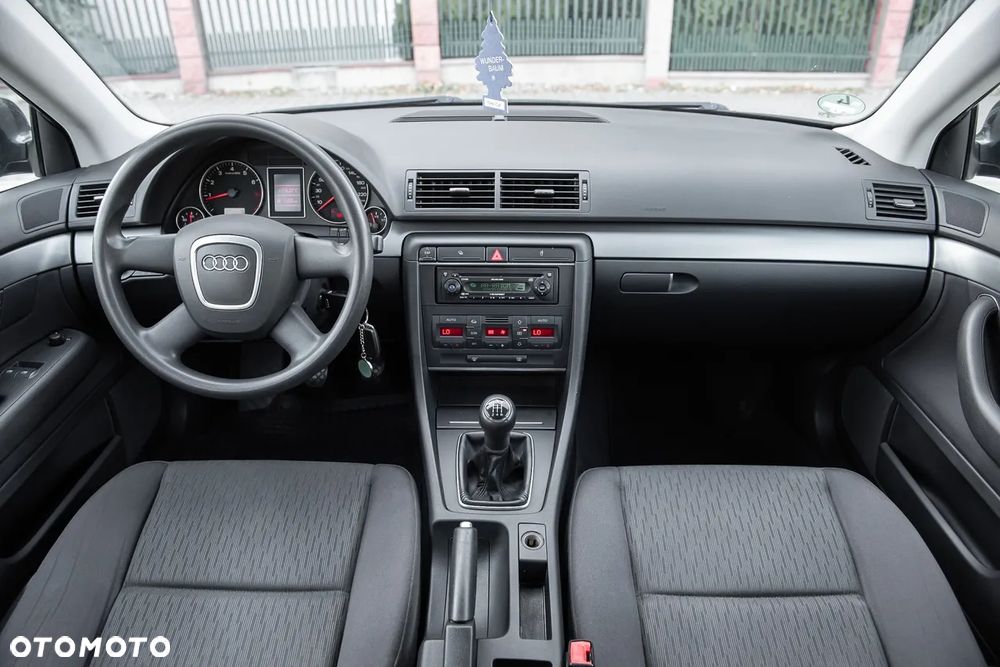 Audi A4 Avant - 20