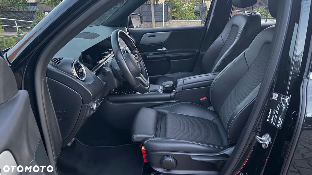 Mercedes-Benz GLB - 8