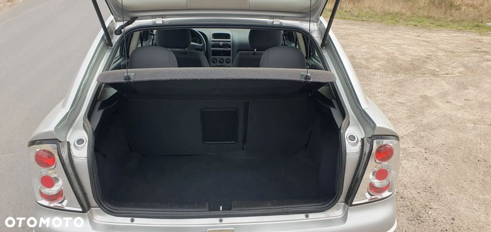 Opel Astra - 9