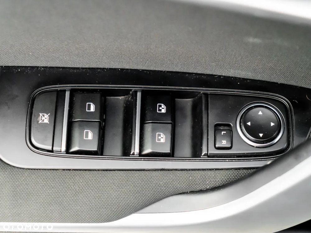 Kia Ceed 1.5 T-GDI M DCT - 14