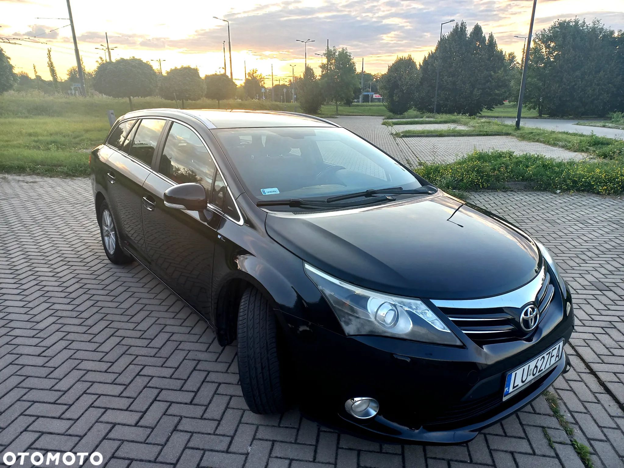 Toyota Avensis 2.0 D-4D Sol - 1