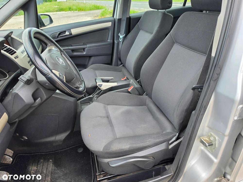 Opel Zafira - 7