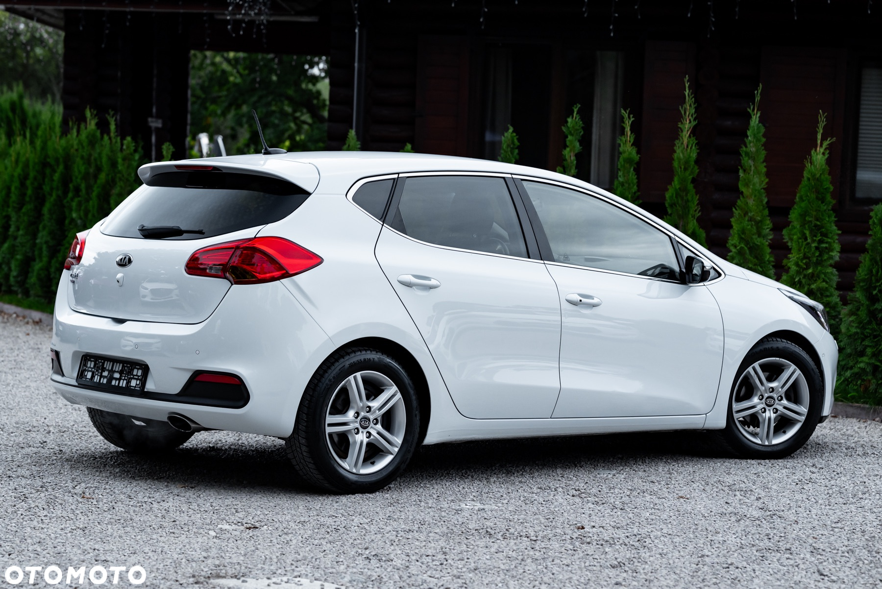 Kia Ceed Cee'd 1.6 GDI L Business Line DCT - 16