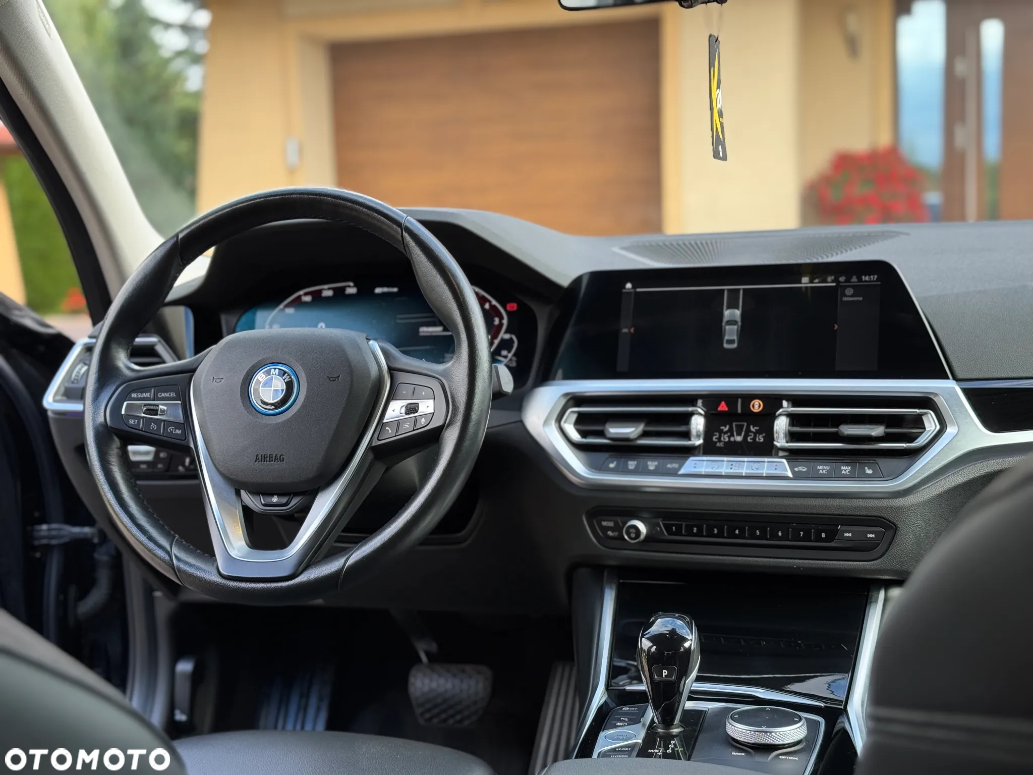 BMW Seria 3 330e Sport Line - 12