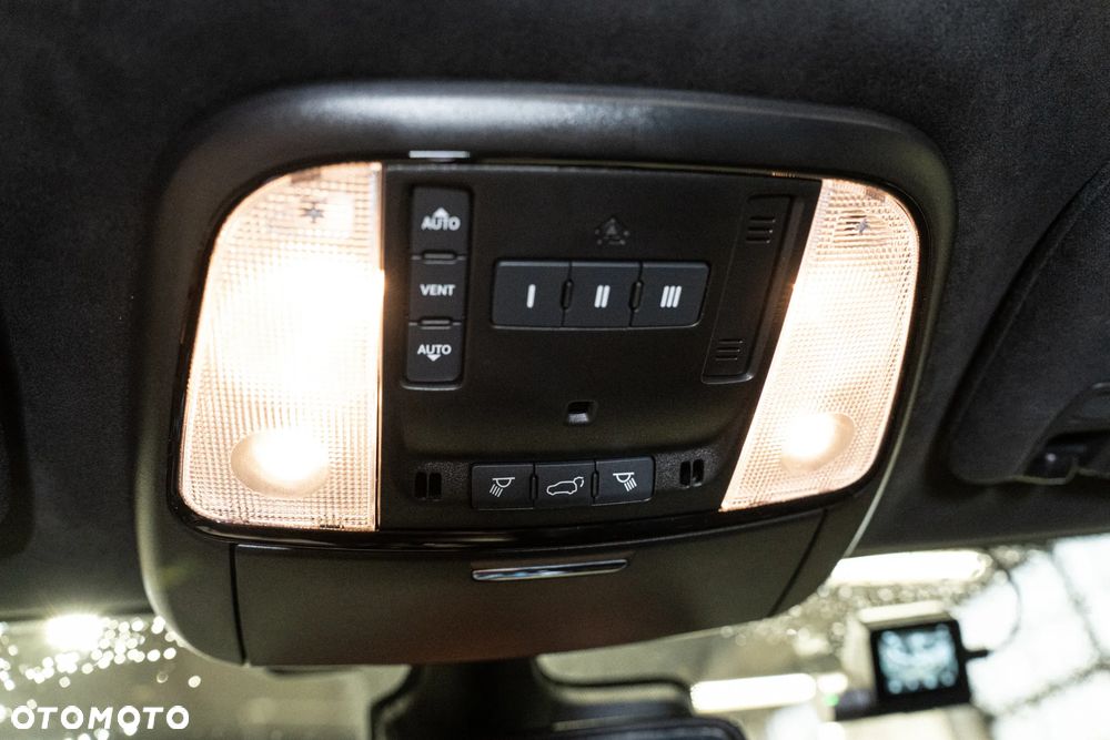 Dodge Durango 5.7 R/T - 24