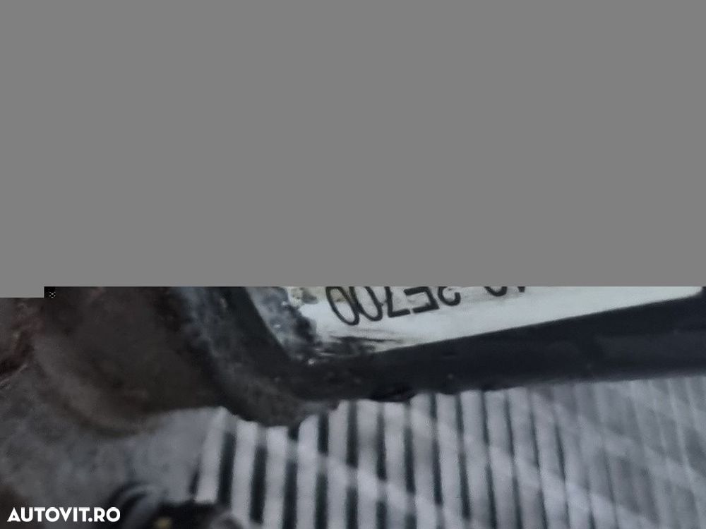 Cutie de Tranfer Grup Fata Kia Sorento 2.5 D 2002 - 2009 140CP Manuala 5 Trepte D4CB ... - 5