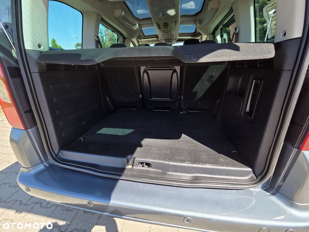 Citroën Berlingo 1.6 HDi Multispace - 18