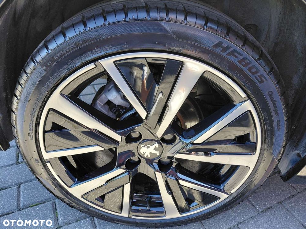 Peugeot 208 - 9