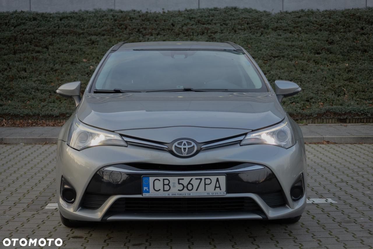 Toyota Avensis Combi 1.6 - 1